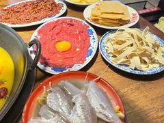 -萍姐火锅·公路夜市(武汉首店)