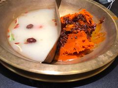 -沸炉重庆老火锅(军事博物馆店)