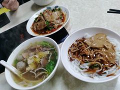 -华威达牛庄(黄埔大道西店)
