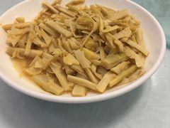 -天乐农家鱼头王(天目湖店)
