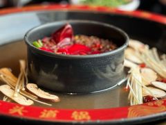 -三江两海老火锅(北京首店)