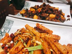 -云海肴·汽锅鸡·云南菜(美罗城店)