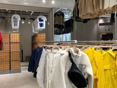 -迪桑特DESCENTE(北京三里屯BLANC店)