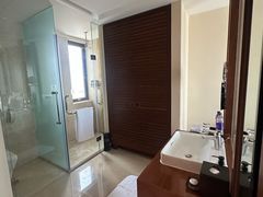 -三亚湾海居铂尔曼度假酒店