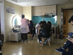 -哈喽似喜照相馆(红谷滩万达店)