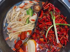 -贰回巷火锅馆(钟楼店)