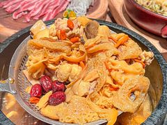 -蘑界·野生菌火锅(深业上城店)