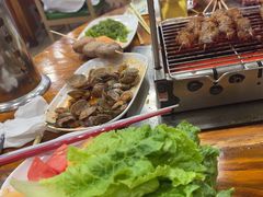 -哈尔滨小酒馆·鲜肉现穿自助烧烤(康新花园店)