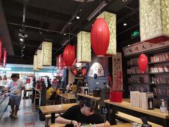 大堂-白七爷原汤捞面（大宅门）(泰盛广场金牌店)