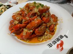 -肥肥虾庄·金牌油焖大虾(首义路店)