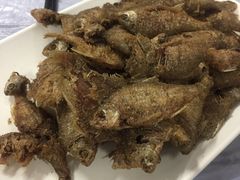 -唔呶喔哩酒家(生产街店)