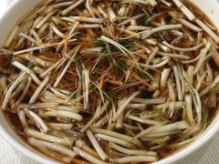 白芹-善银私房菜馆(金舟花园小区店)