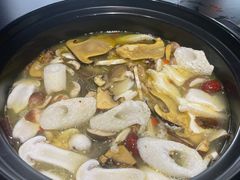 -野菌皇海景野生菌火锅(滨海大道店)