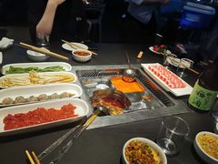 -海底捞火锅智慧餐厅(中骏世界城店)