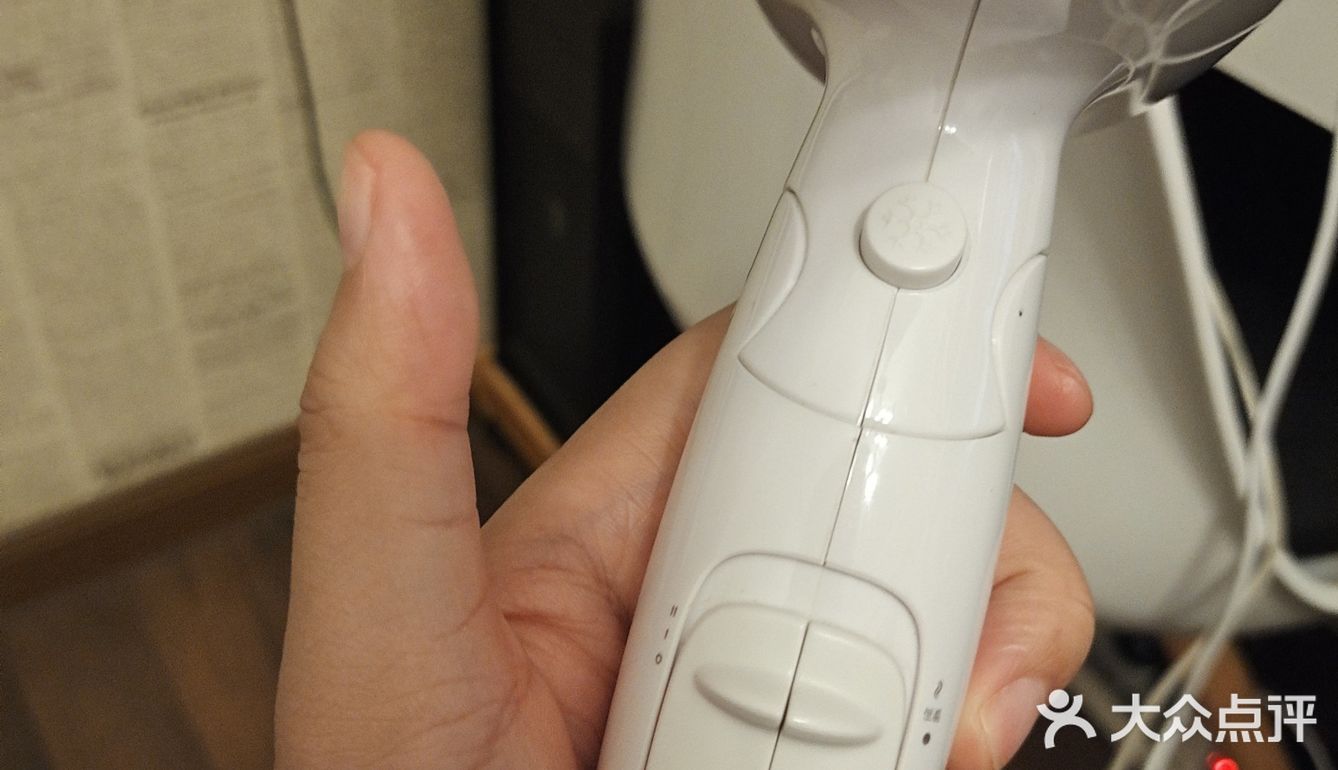 这家飞利浦吹风机真的好用
