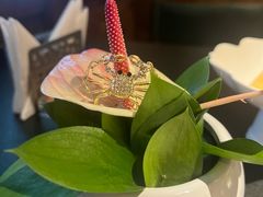 螃蟹胸针-成隆行·蟹王府(九江路店)