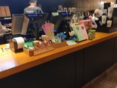 -星巴克(广州动漫星城东区店)