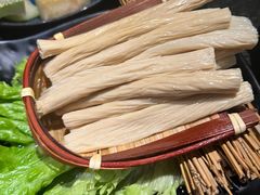 -湊湊火锅·茶憩(来福士广场店)