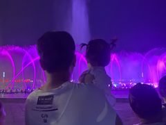 -东港音乐喷泉广场