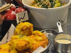 -W COLLECTIVE  DESSERT SHOP
