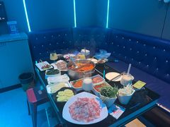 -唯爱KTV聚会餐厅(仙林东城汇店)