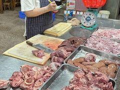 -标记美食新鲜猪杂(兴南大道店)