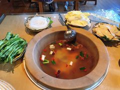 特色石锅鱼-静和鱼庄