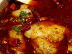 -渝是乎酸菜鱼(龙旗购物中心店)