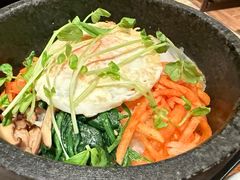 -萨拉伯尔(燕莎友谊商城店)