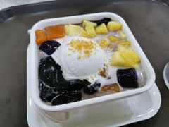 芒果椰香仙草-圆碌碌甜品屋(二中店)
