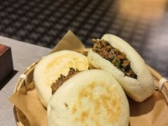 罗勒牛肉小锅盔-罗勒家·养生火锅· Bistro(大望路店)