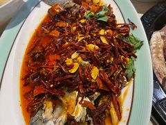 -巧克力渔家.小船海鲜胶东菜(万平口店)