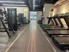 -乐刻运动健身(同曦假日百货店)