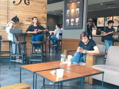 大堂-星巴克臻选(江门汇悦大融城店)