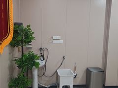 -瑞鹏宠物医院·眼科·皮肤·中兽医(大悦城分院)