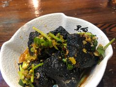 -黑白电视长沙小吃(美林M·LIVE天地东座店)