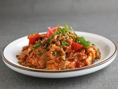 泡菜炒肥牛-寒鰤日式精致料理