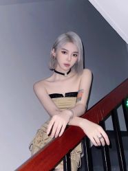 -藤野造型烫发染发