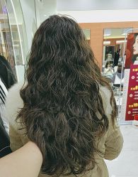 -宫铭烫发染发接发店