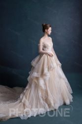 -MISS MIA 婚纱品牌馆