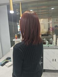 -镁连社·美联社
