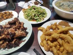 -老憨猪蹄(山大南路店)
