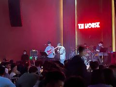 -TZ House音乐现场(来福士中心店)