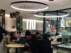 大堂-麦当劳(金桥店)