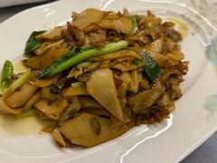 -蔼若春.传承三十年云南菜(金碧公园店)