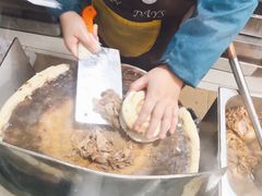 馍夹肉-樊记腊汁肉(竹笆市总店)