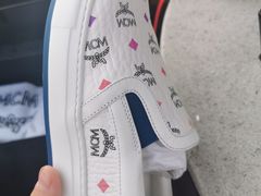 -MCM(比斯特上海购物村店)