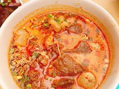叻沙牛什-新记肉骨茶