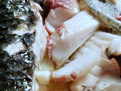 油盐蒸河皖鱼-围龙屋客家食府(福田店)