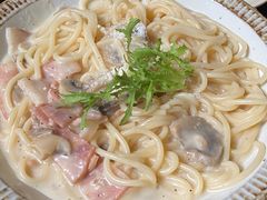 奶油蘑菇培根意面-咖啡·湖(德清店)